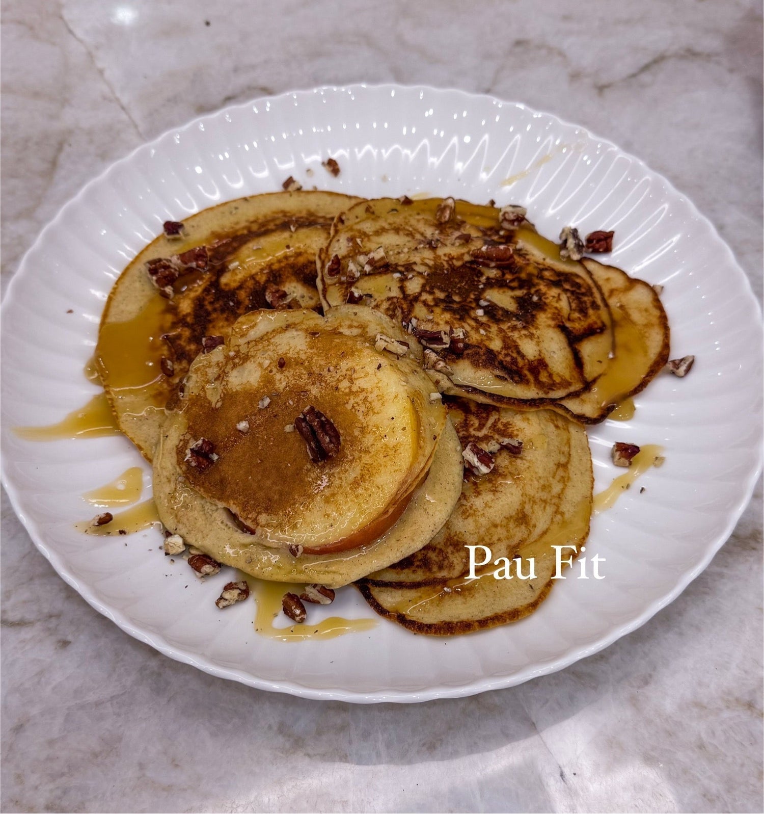 Pancakes de manzana🍎🥞 - Pau Fit
